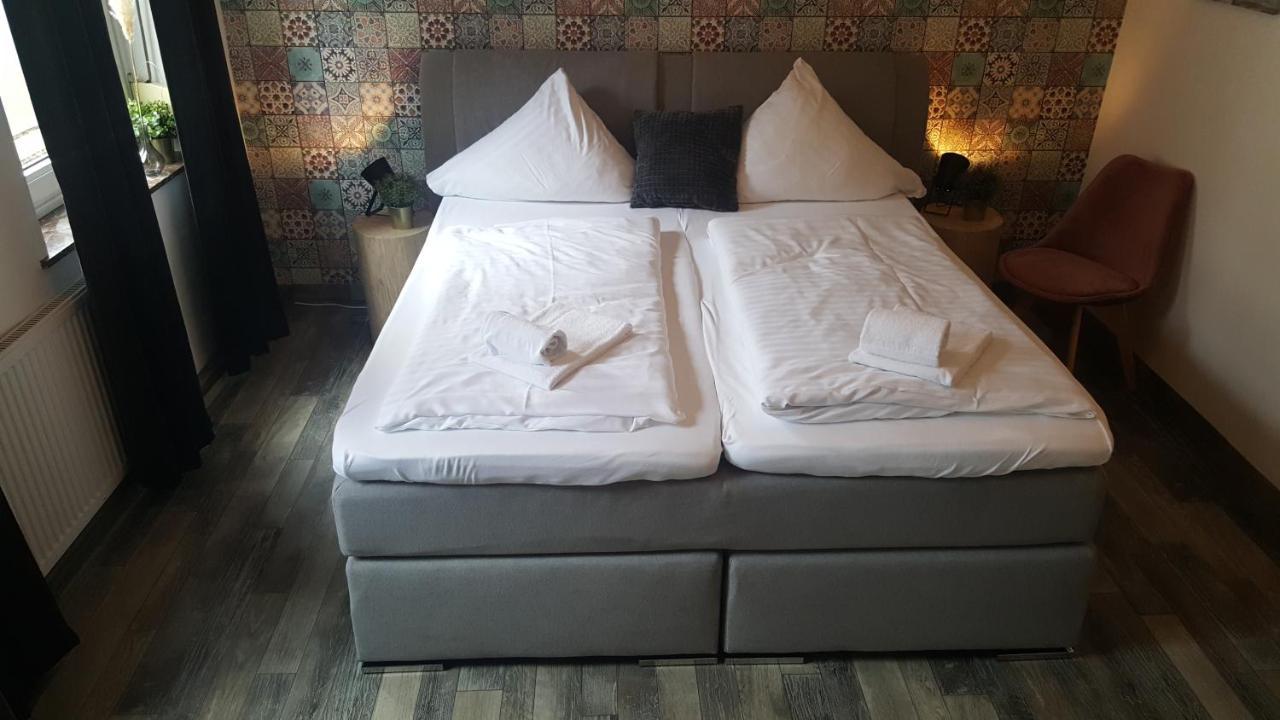 Double Room,974961541:JPEG